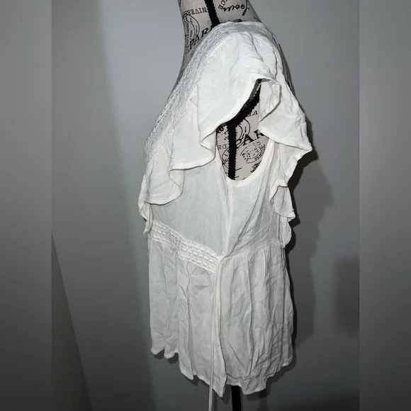 TRUE CRAFT Ivory Lace Eyelet Ruffle Boho Peplum Top NWT Large - Picture 4 of 11